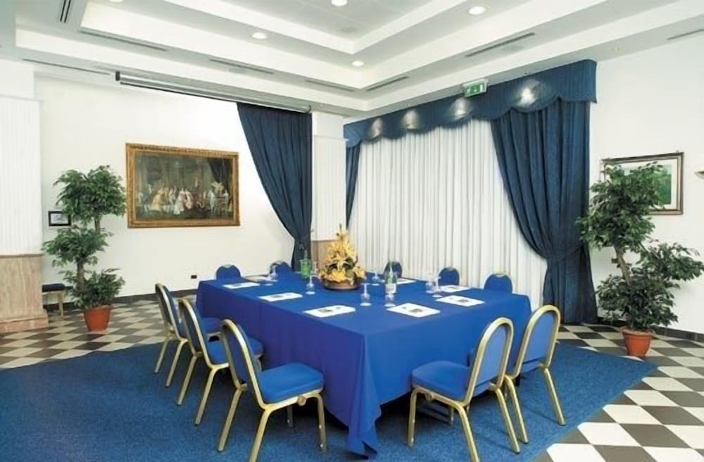 Фото Hotel L'Aquila