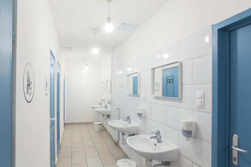 Фото Wow City Hostel