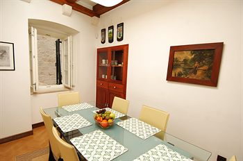 Фото Celenga Apartments