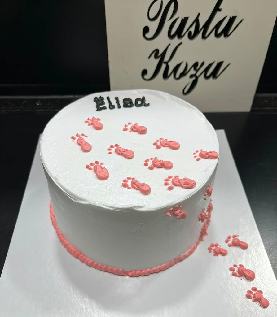 Confectionary Cake Cocoon, Biga, photo