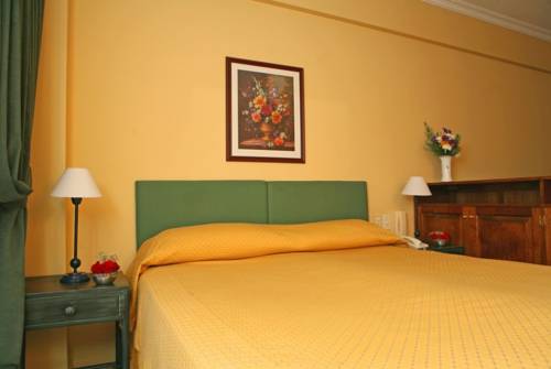 Фото Mayla Apartments