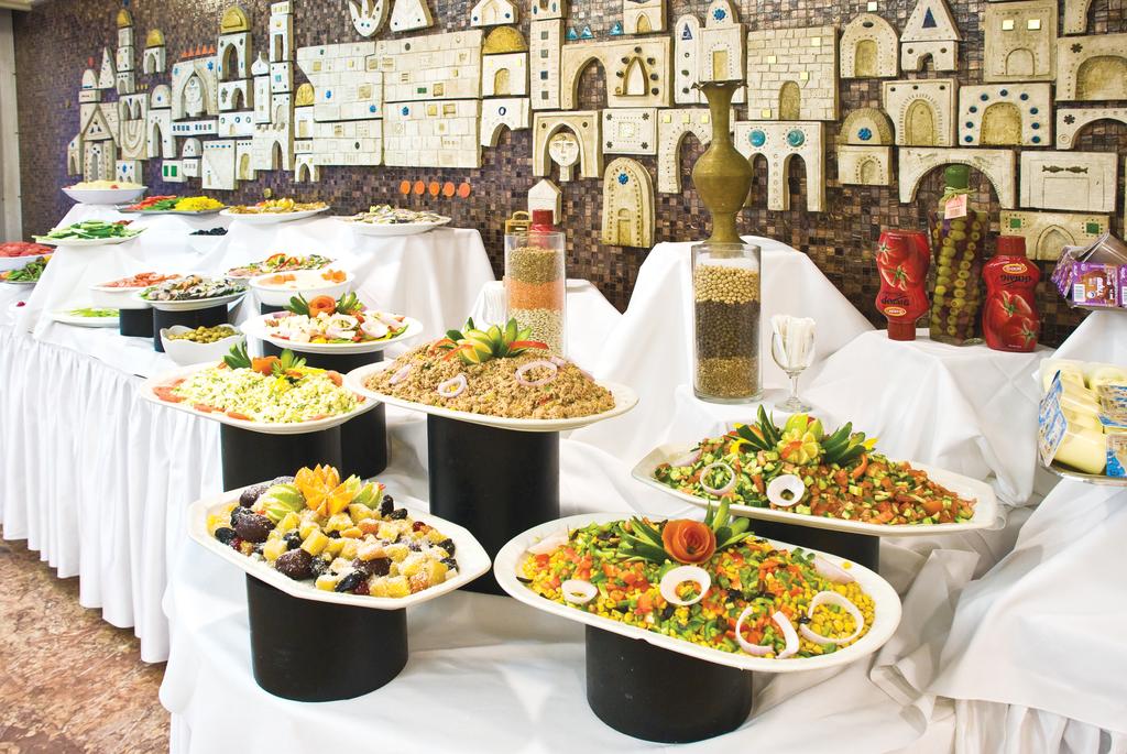 Фото Grand Beach Hotel