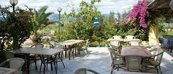 Гостиница Camping-Village Le Cernie в Ольястре