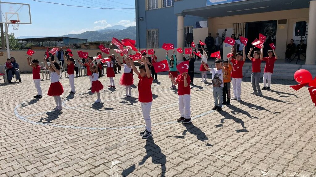 Primary school Martyr Lieutenant Murat Yildiz Primary School, Ahmetli, photo
