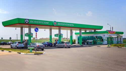 محطة وقود Belorusneft ، محافظة غوميل، صورة