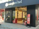 Sunglass Hut (İstanbul, Kadikoy, Bagdat Avenue, 393/1C) ، متجر أدوات بصرية