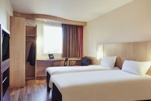 Гостиница ibis Milano Ca Granda