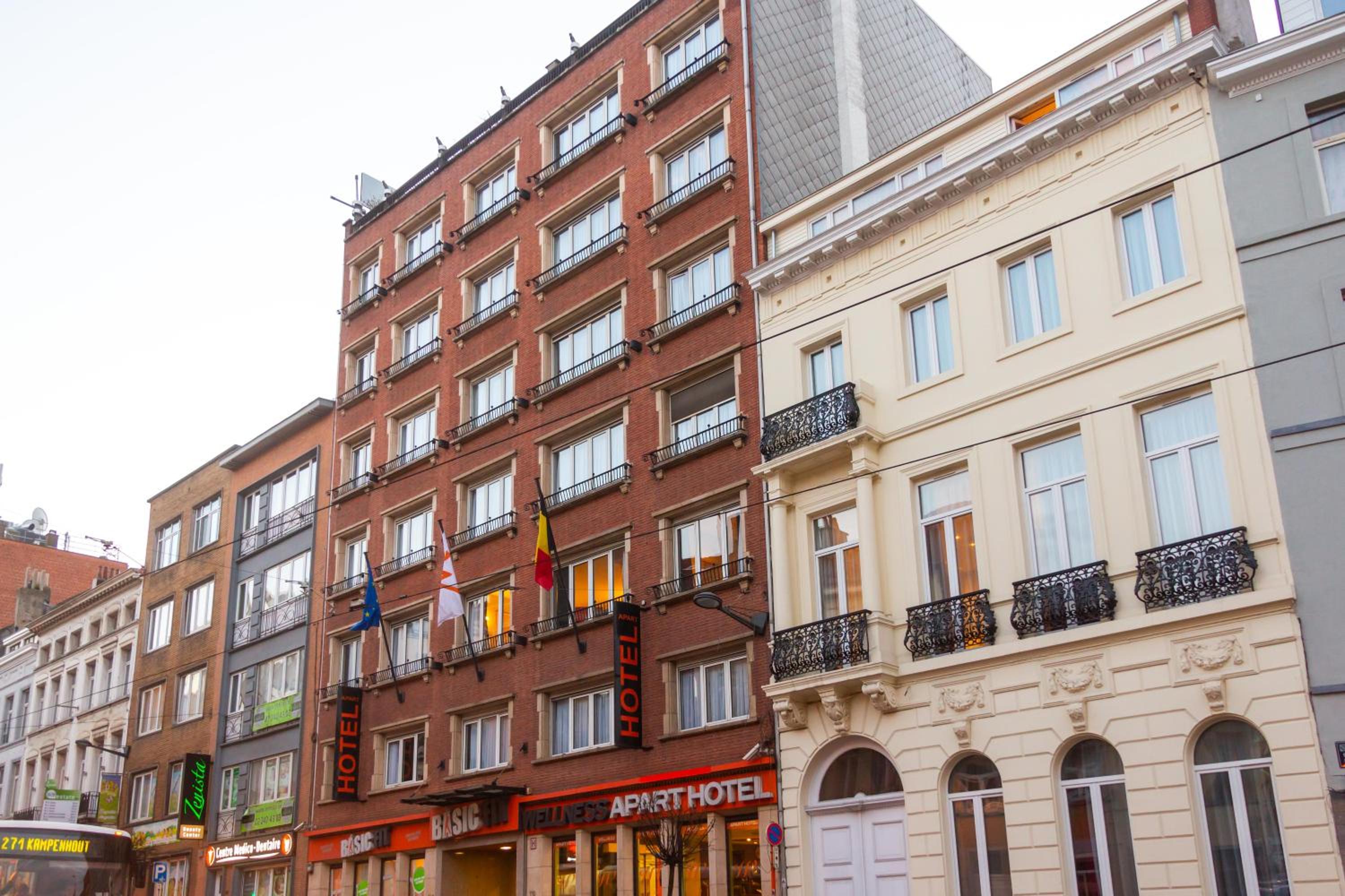 Фото Wellness Apart Hotel