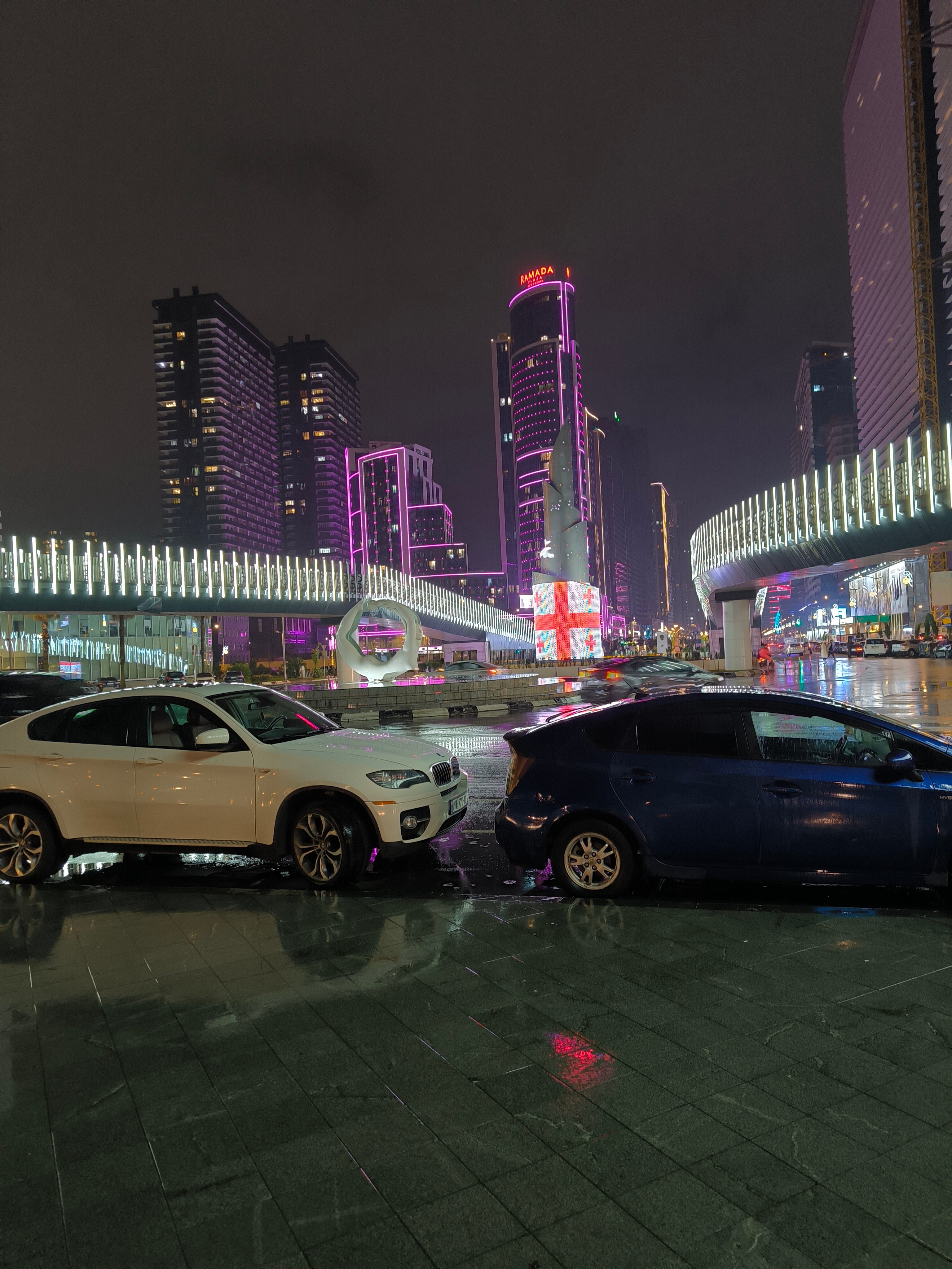 Фото Orbi City GE