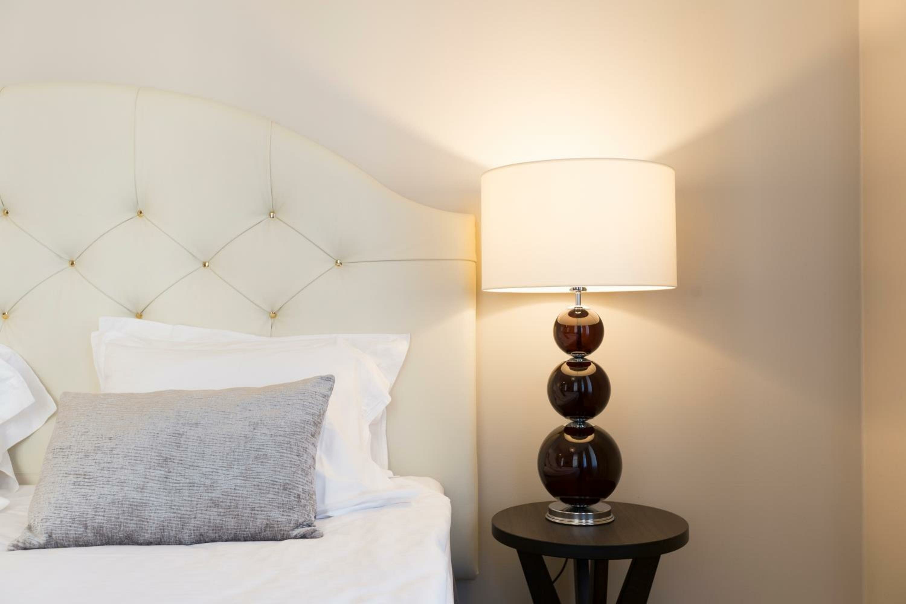 Фото Elite Hotel Adlon