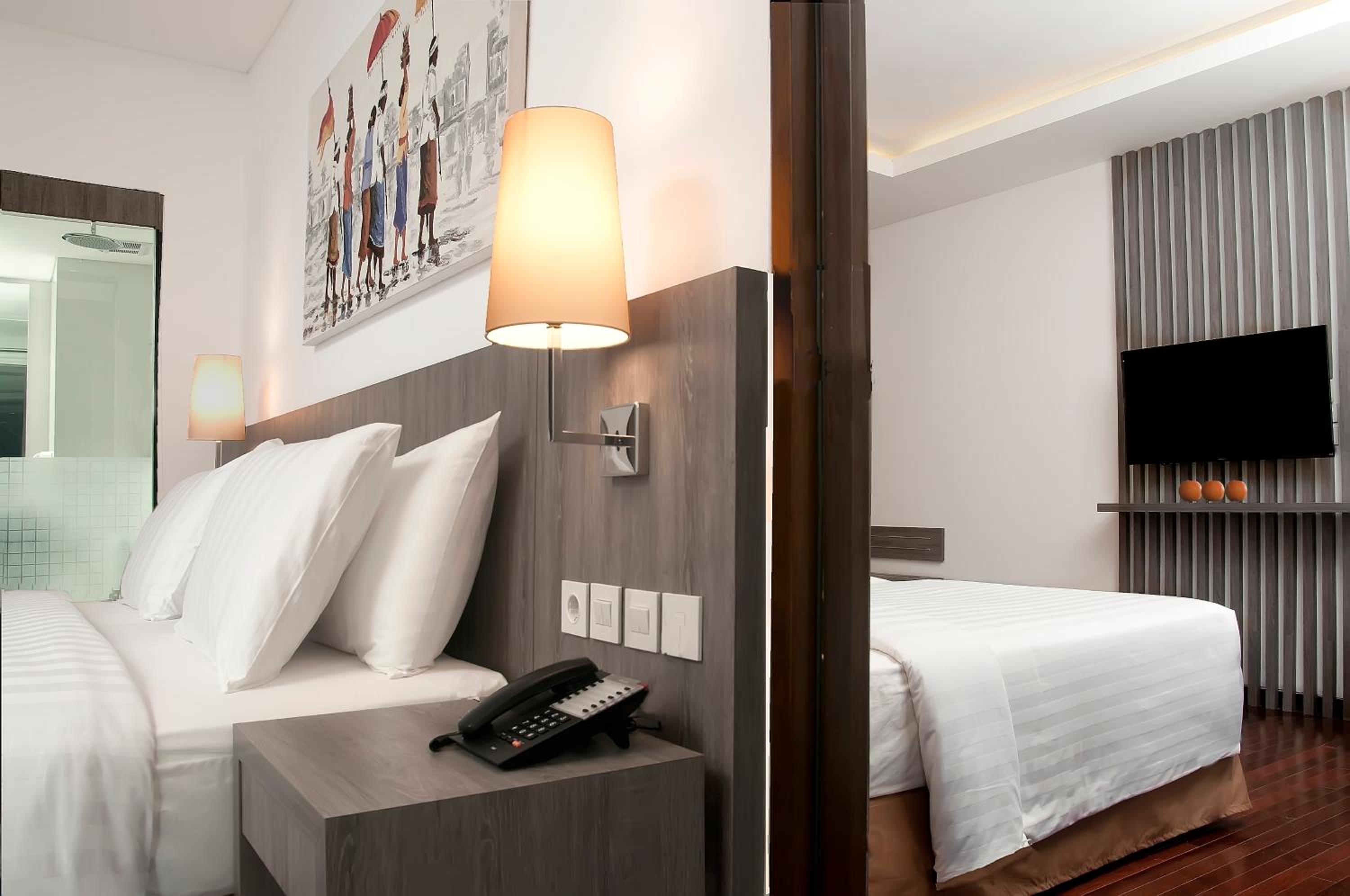 Фото Aston Canggu Beach Resort