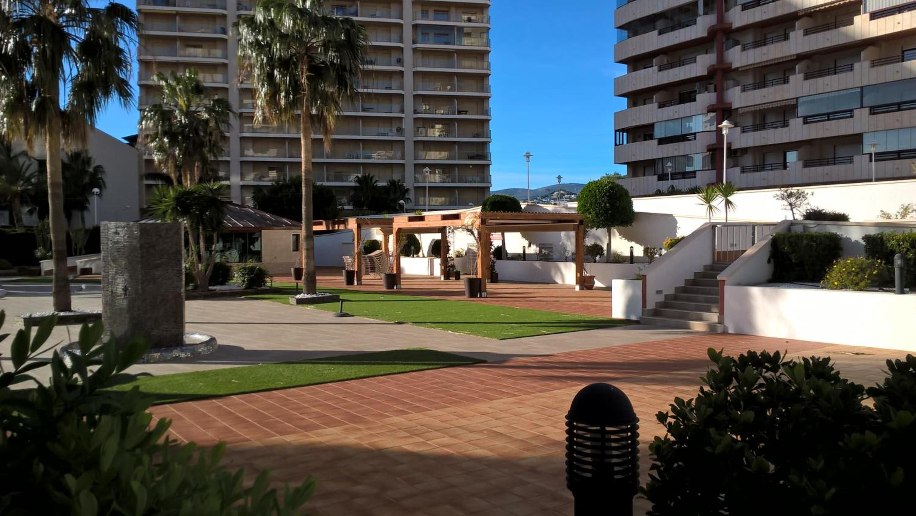 Фото Apartamentos Coral Beach