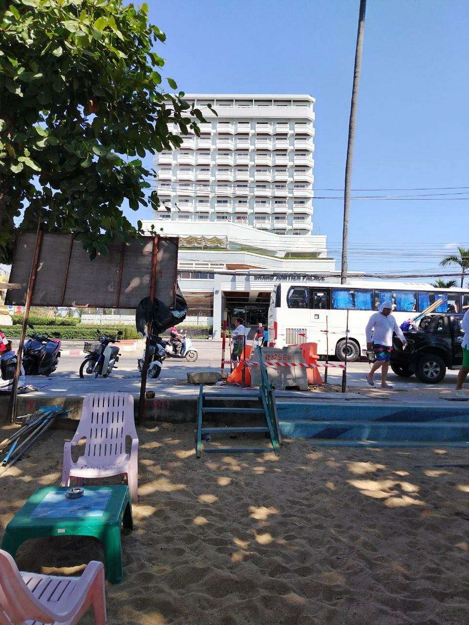 Фото Grand Jomtien Palace Hotel