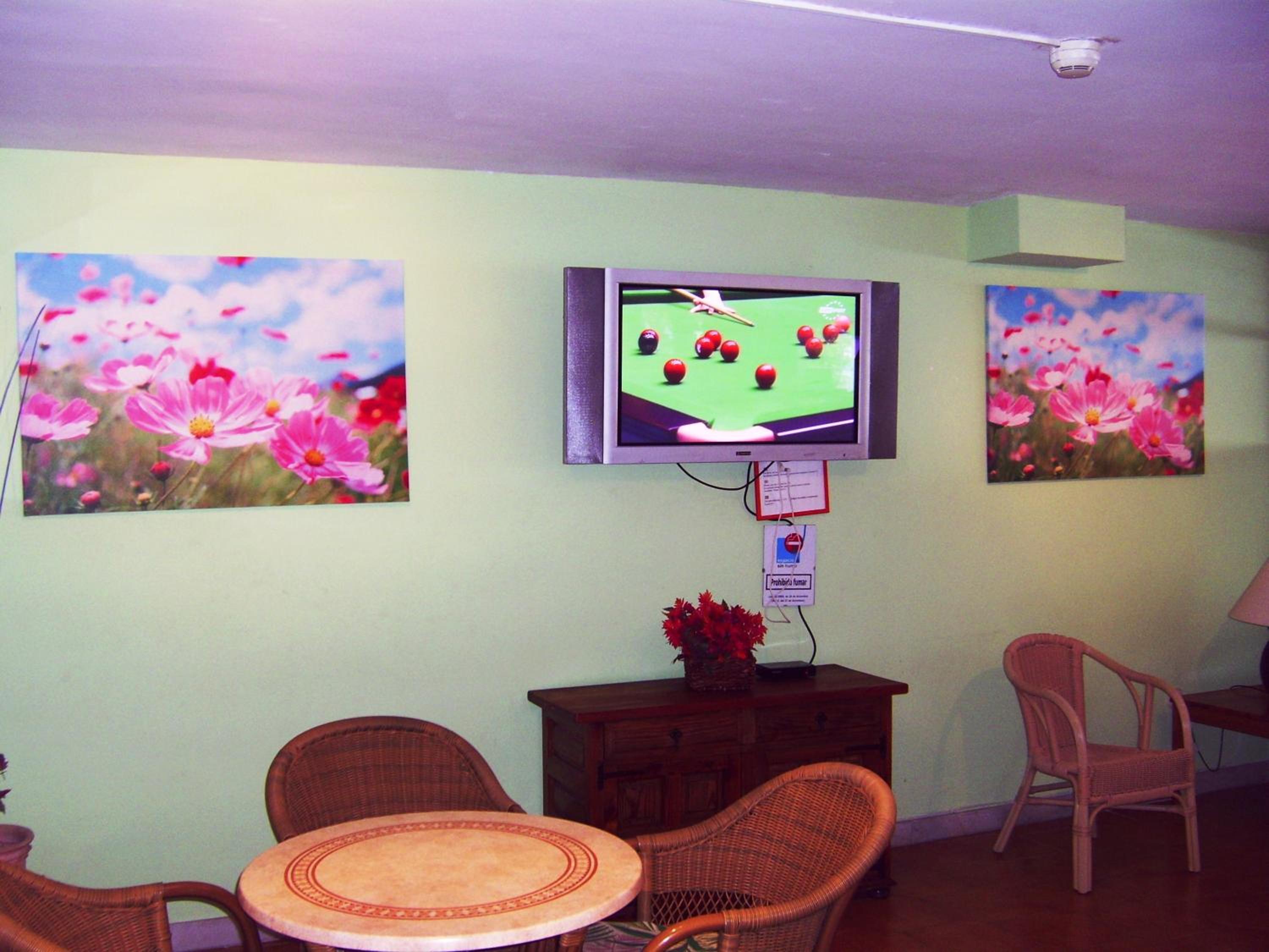 Фото Apartamentos Tamaragua