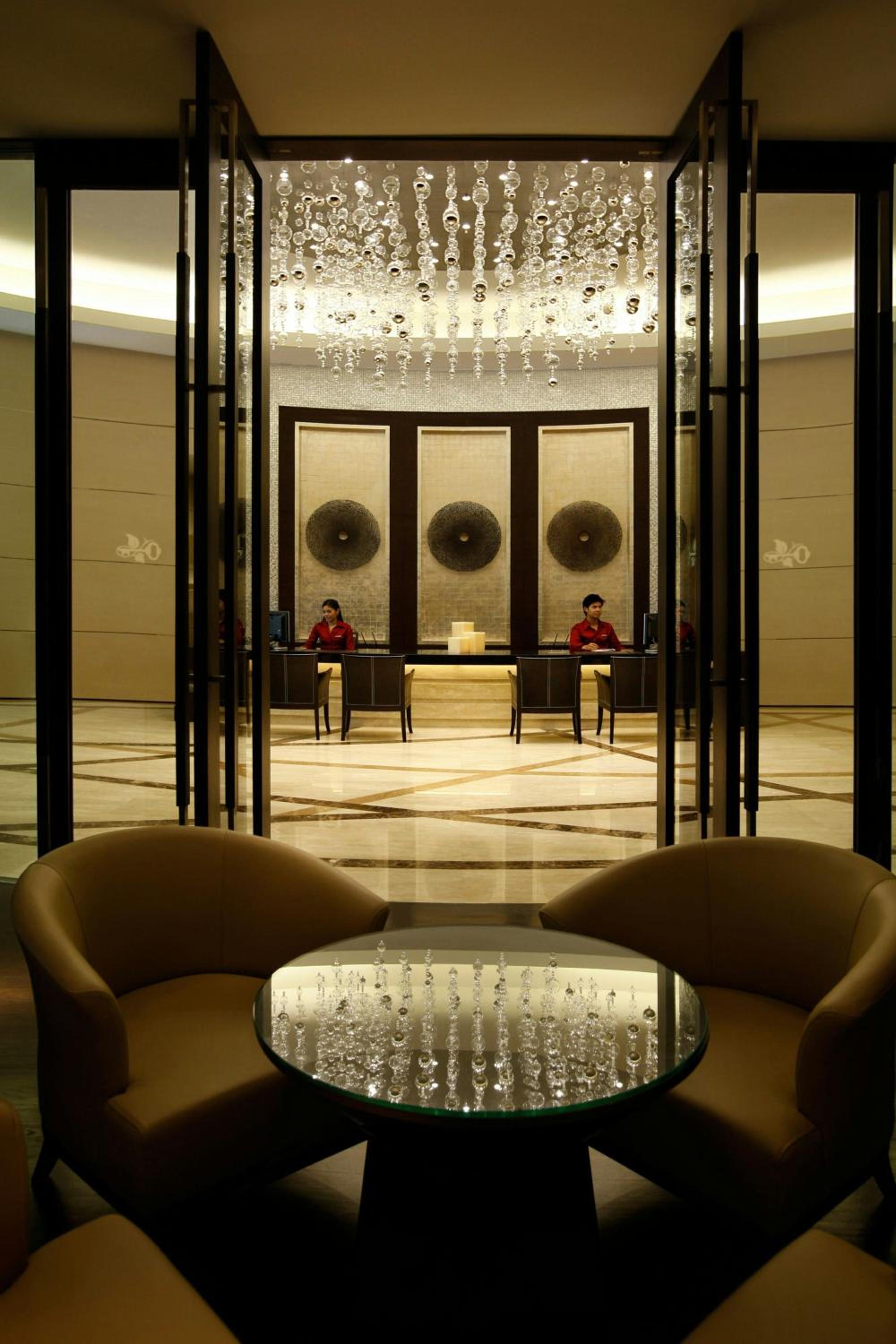 Фото Sathorn Vista Bangkok Marriott Executive Apartments