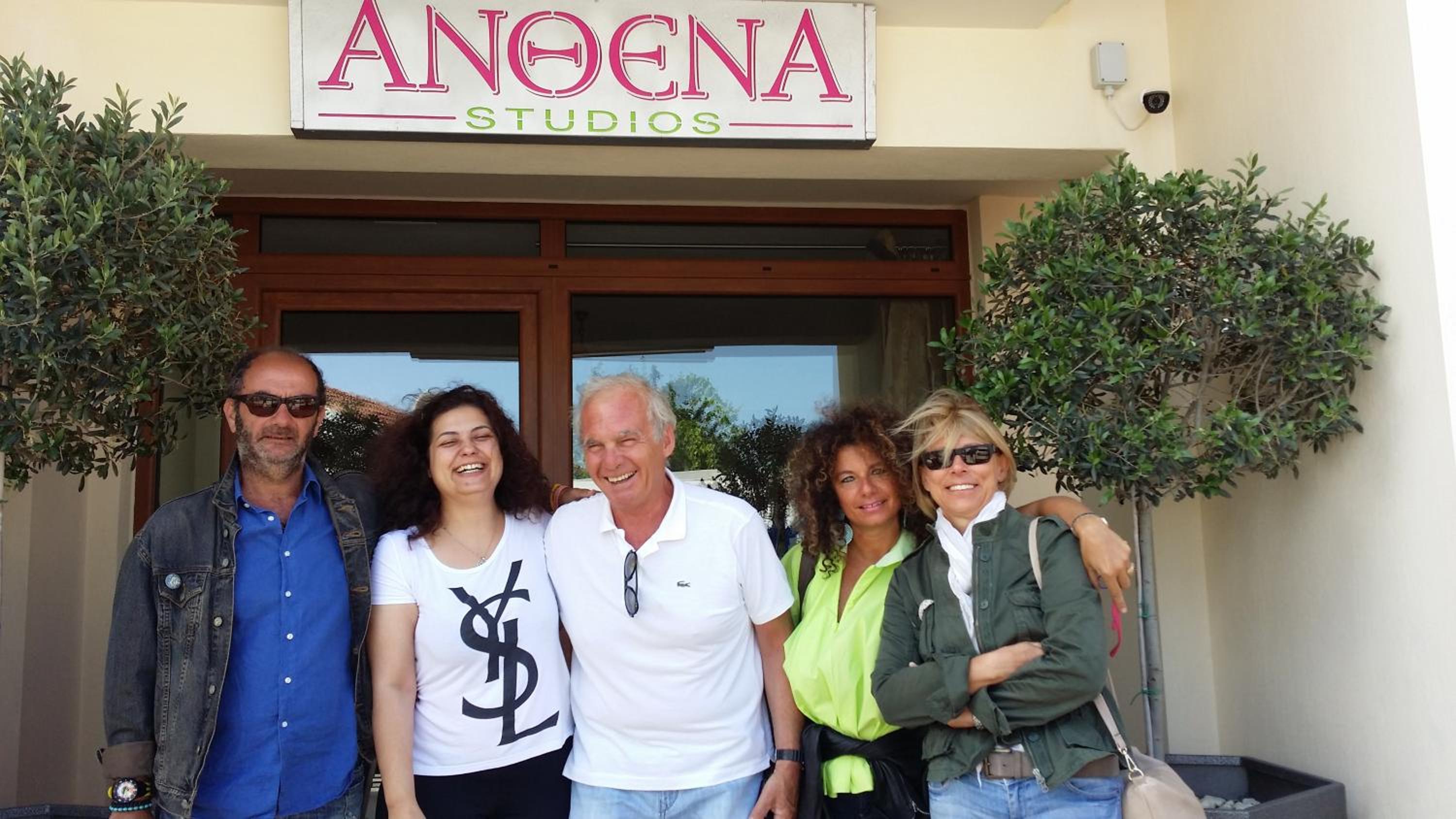 Фото Anthena Studios