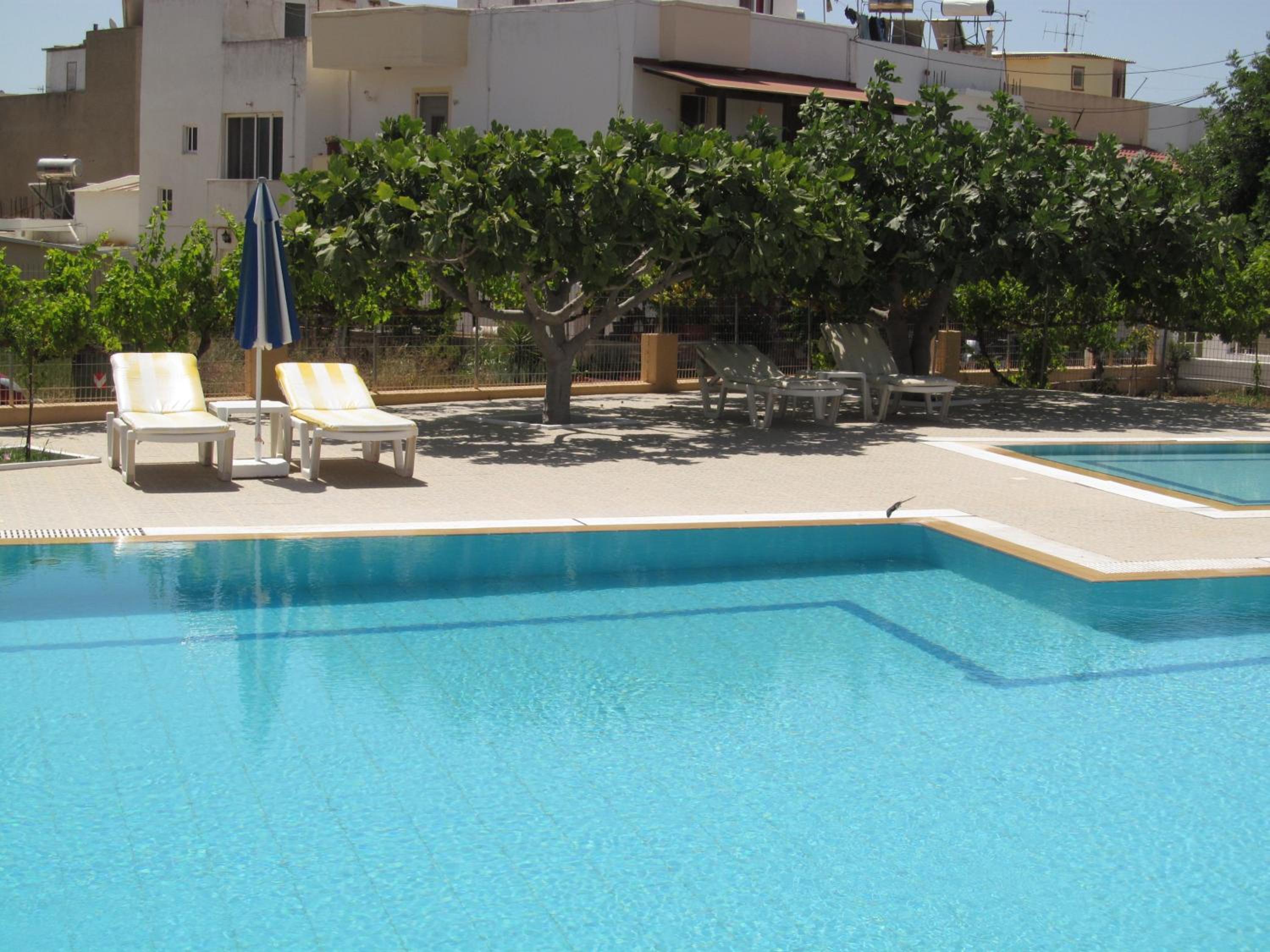 Фото Paraschos Studios