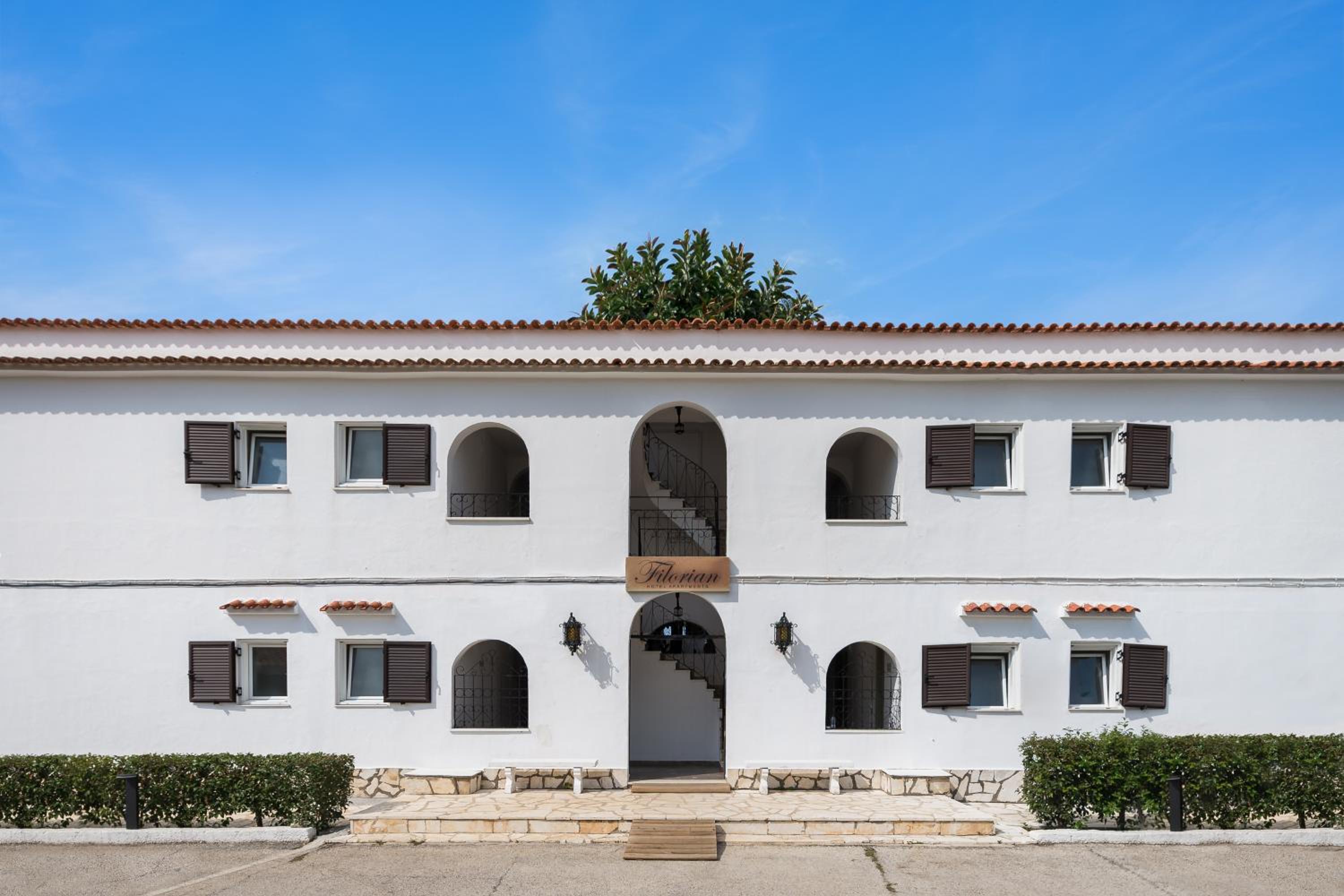 Фото Filorian Hotel Apartments