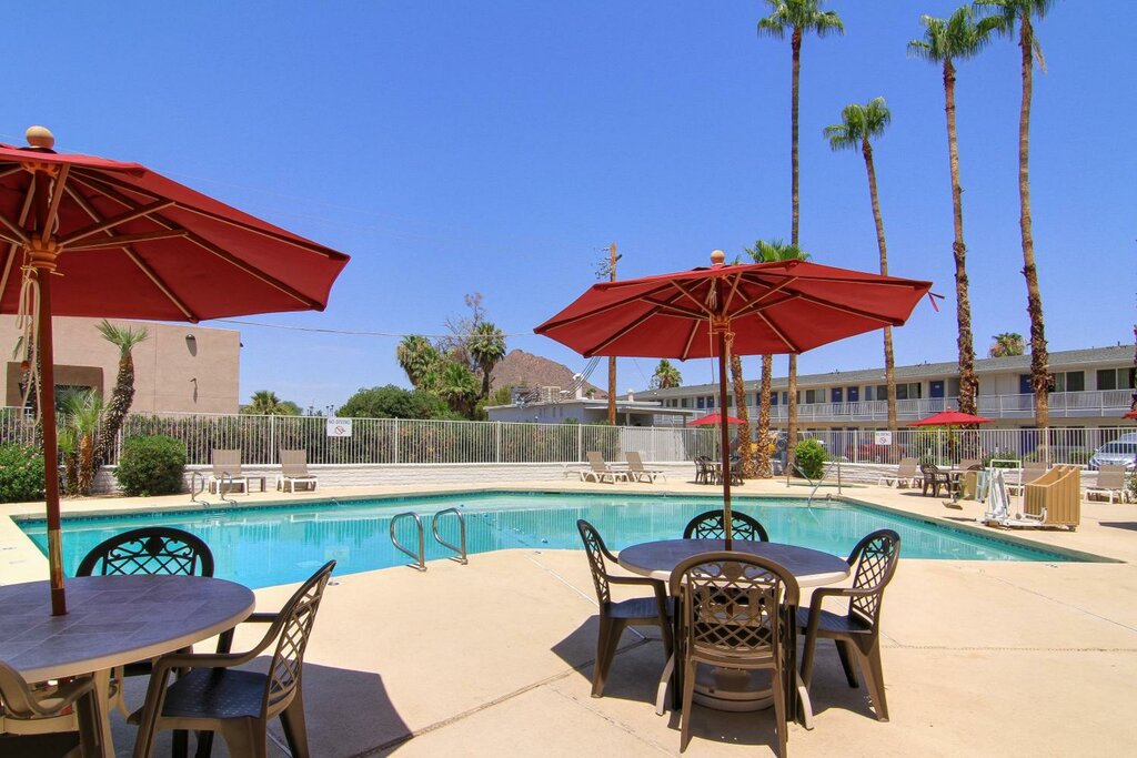 Hotel Motel 6 Old town Scottsdale/Fashion Square, Scottsdale, photo
