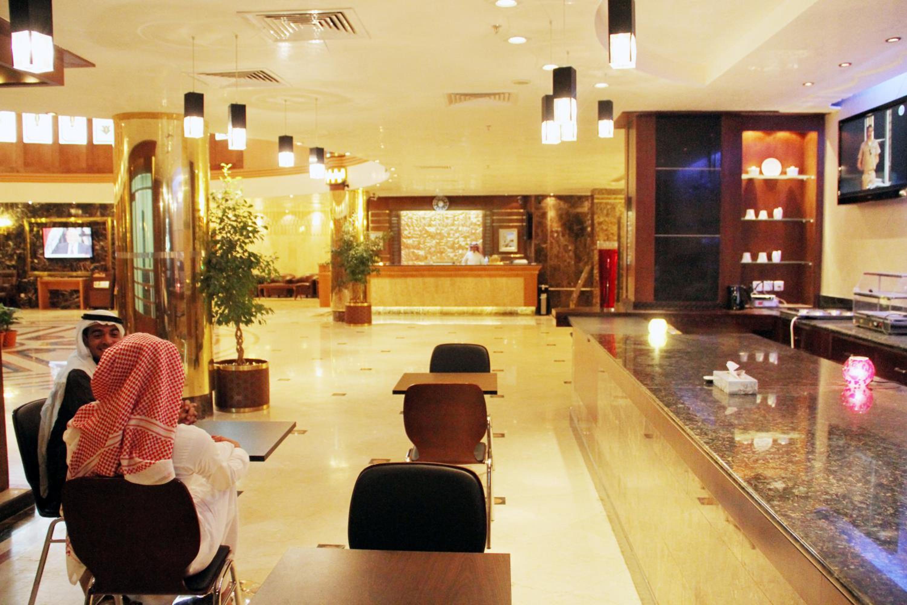 Фото Sadeem Al Fajr Hotel Suites