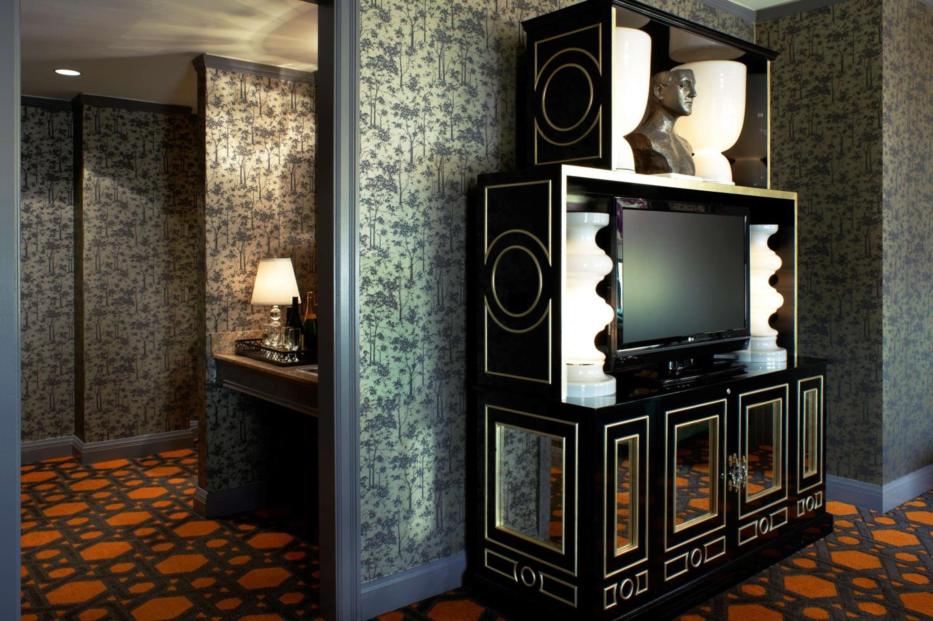 Фото The Royal Sonesta Portland Downtown