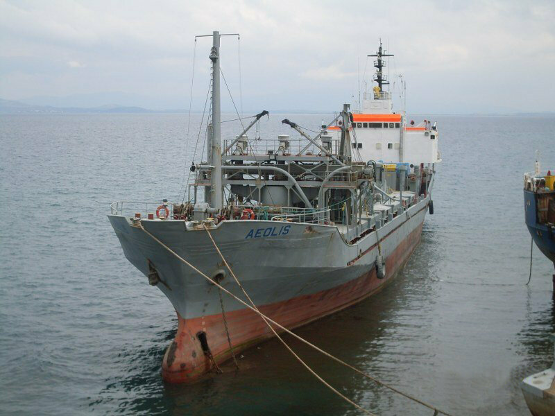 Shipbuilding, ship repair Aegean Ship Dismantling Industry, Aliaga, photo