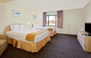 Гостиница Knights Inn Page