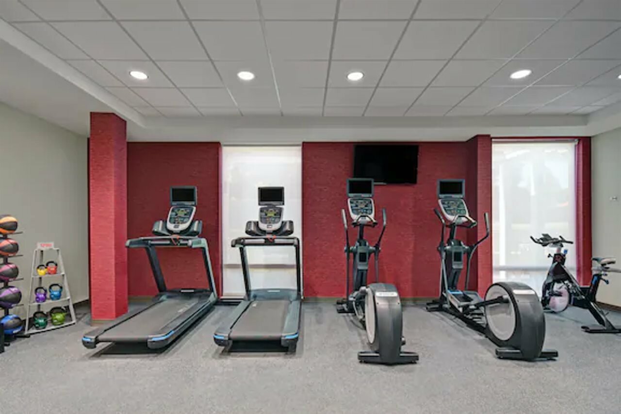 Фото Home2 Suites by Hilton Raleigh North I-540