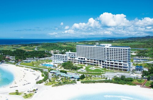 Внешний вид отеля The Orion Hotel Motobu Resort & SPA в Мотобу, фото 1