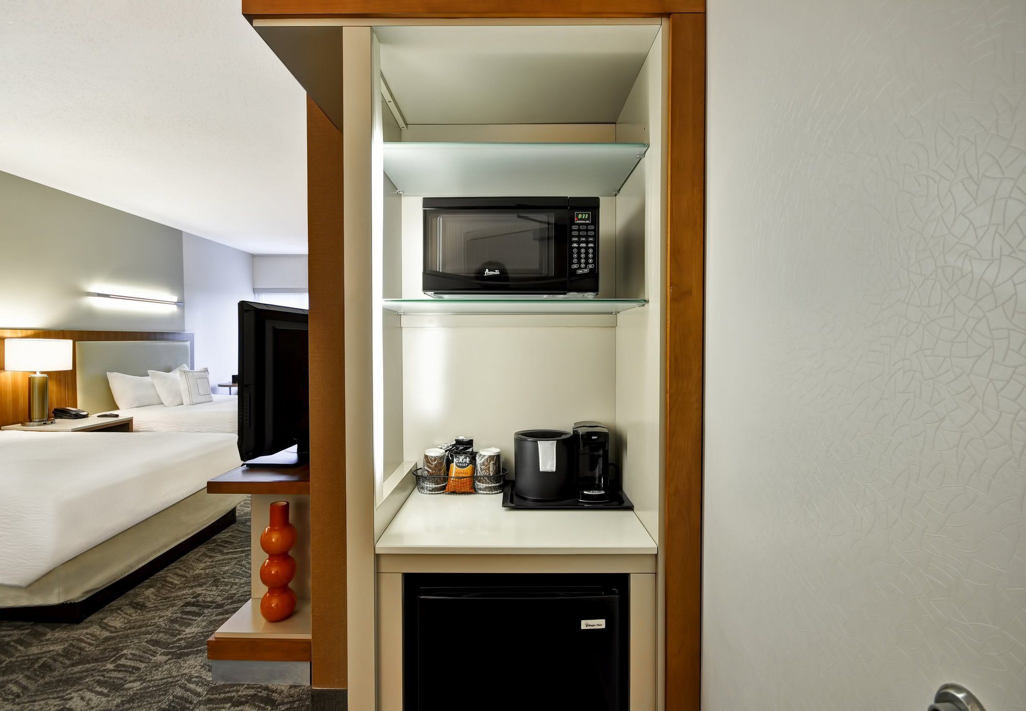 Фото SpringHill Suites Tallahassee Central