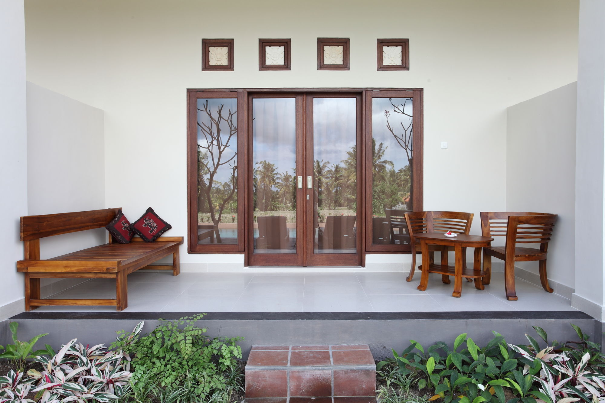 Фото Artini Bisma Ubud Hotel