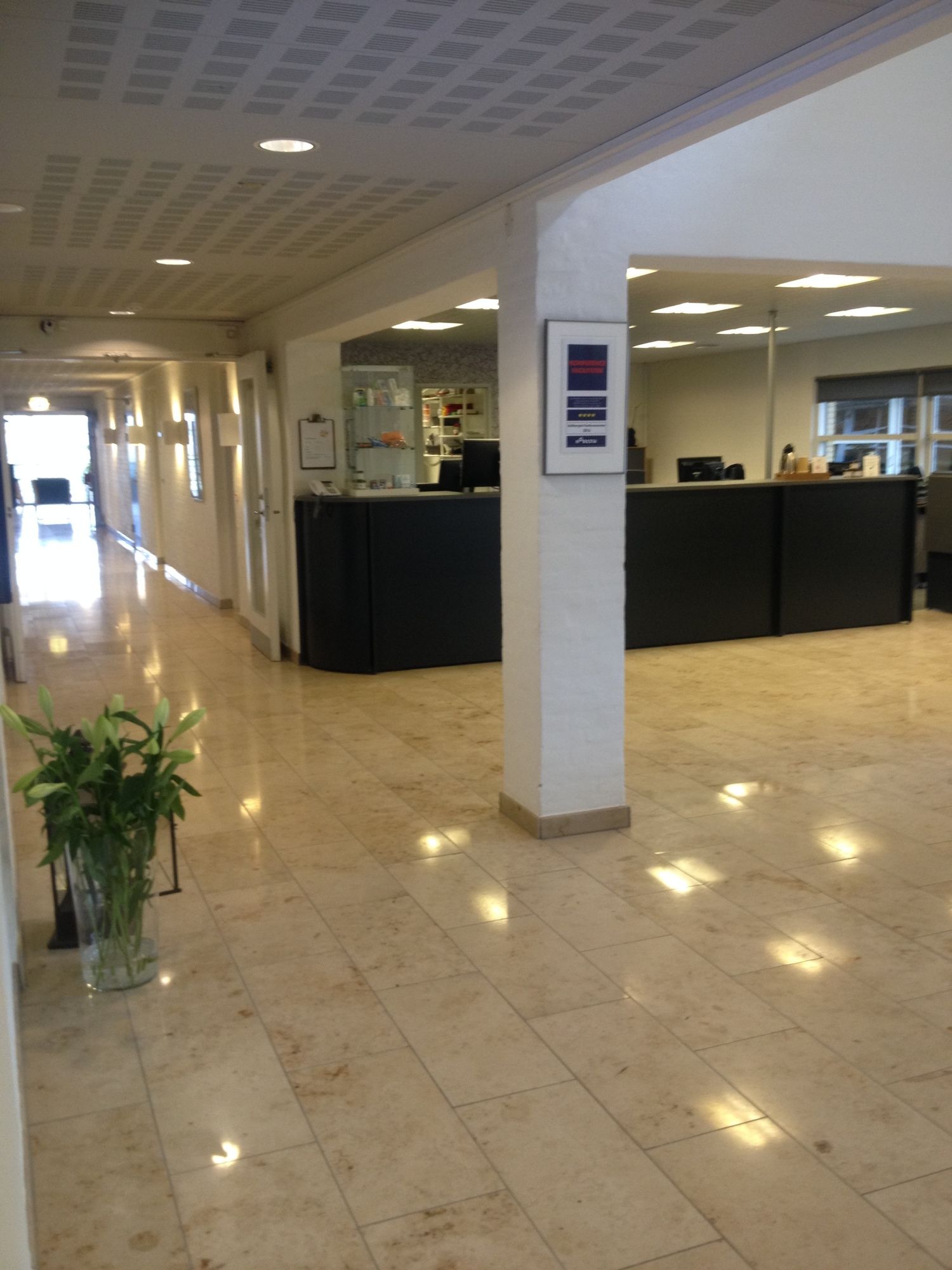 Фото Horisont Hotel & Konference