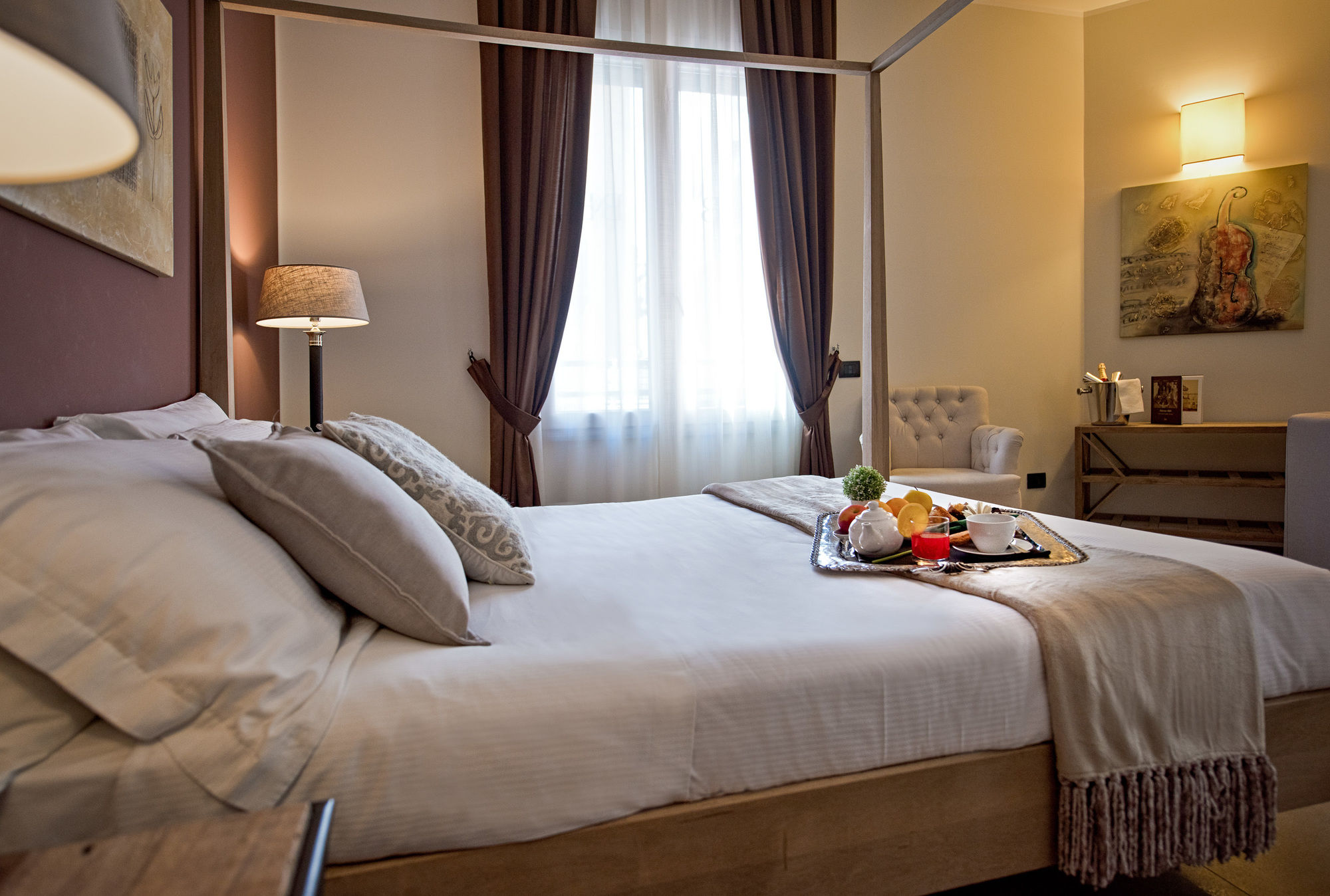 Фото Delle Vittorie Luxury Suites & Rooms