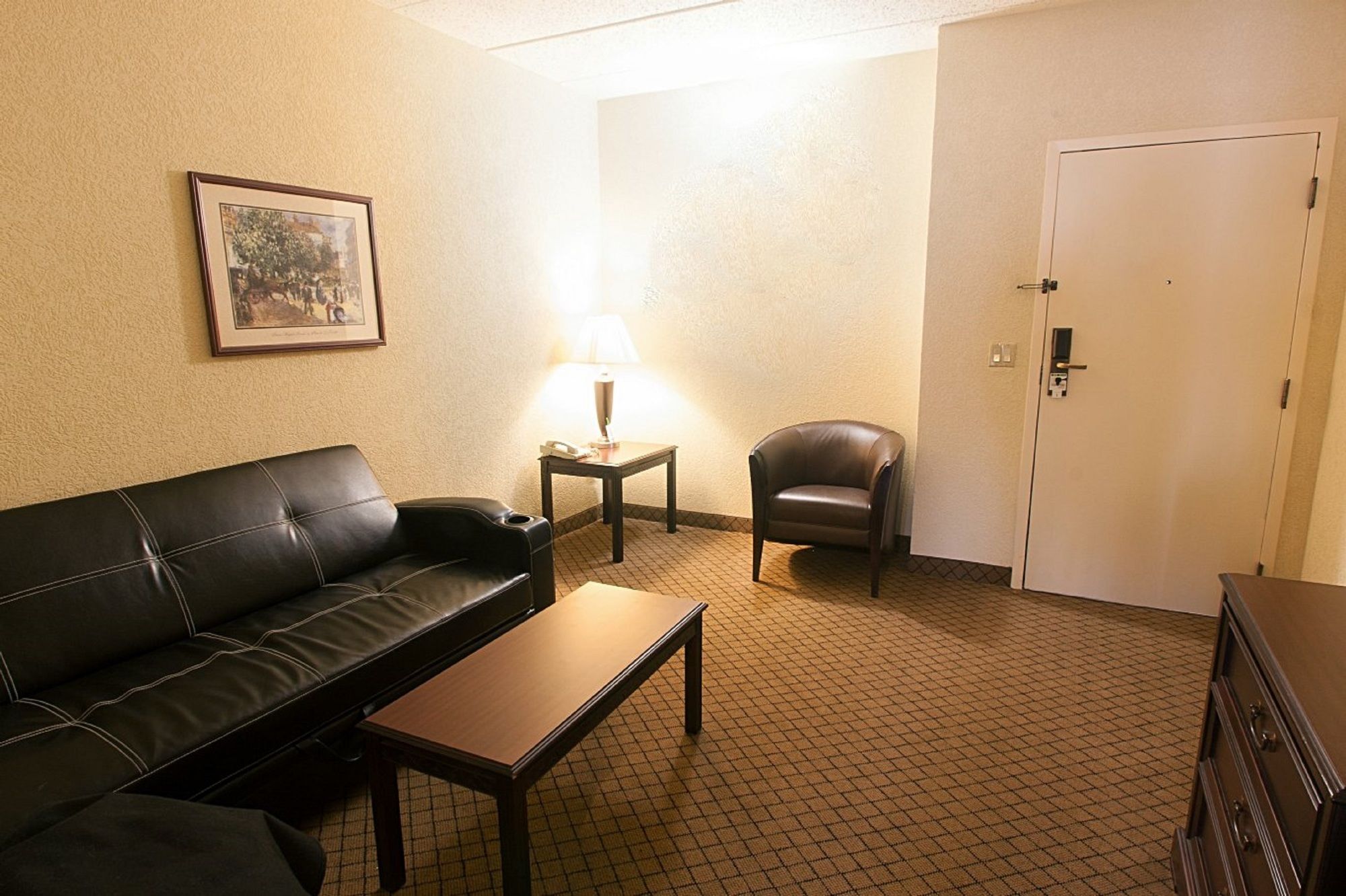 Фото Delta Hotels Huntington Downtown