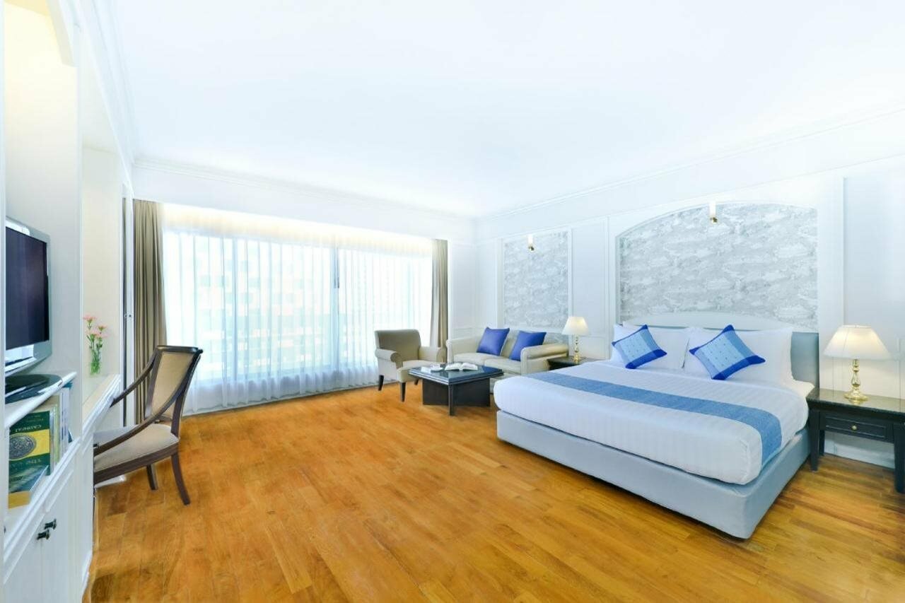 Фото Centre Point Plus Hotel Pratunam