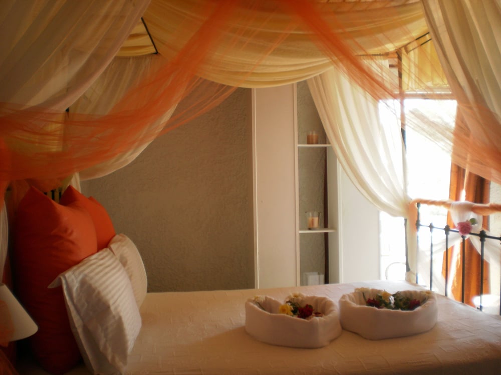 Фото Virginia Hotel