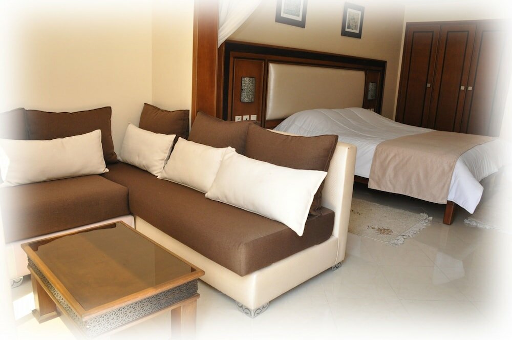 Фото Aferni Hotel