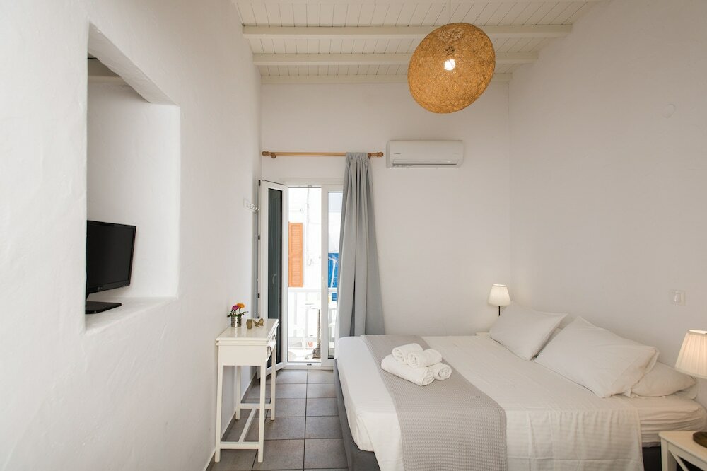 Фото Madres Houses