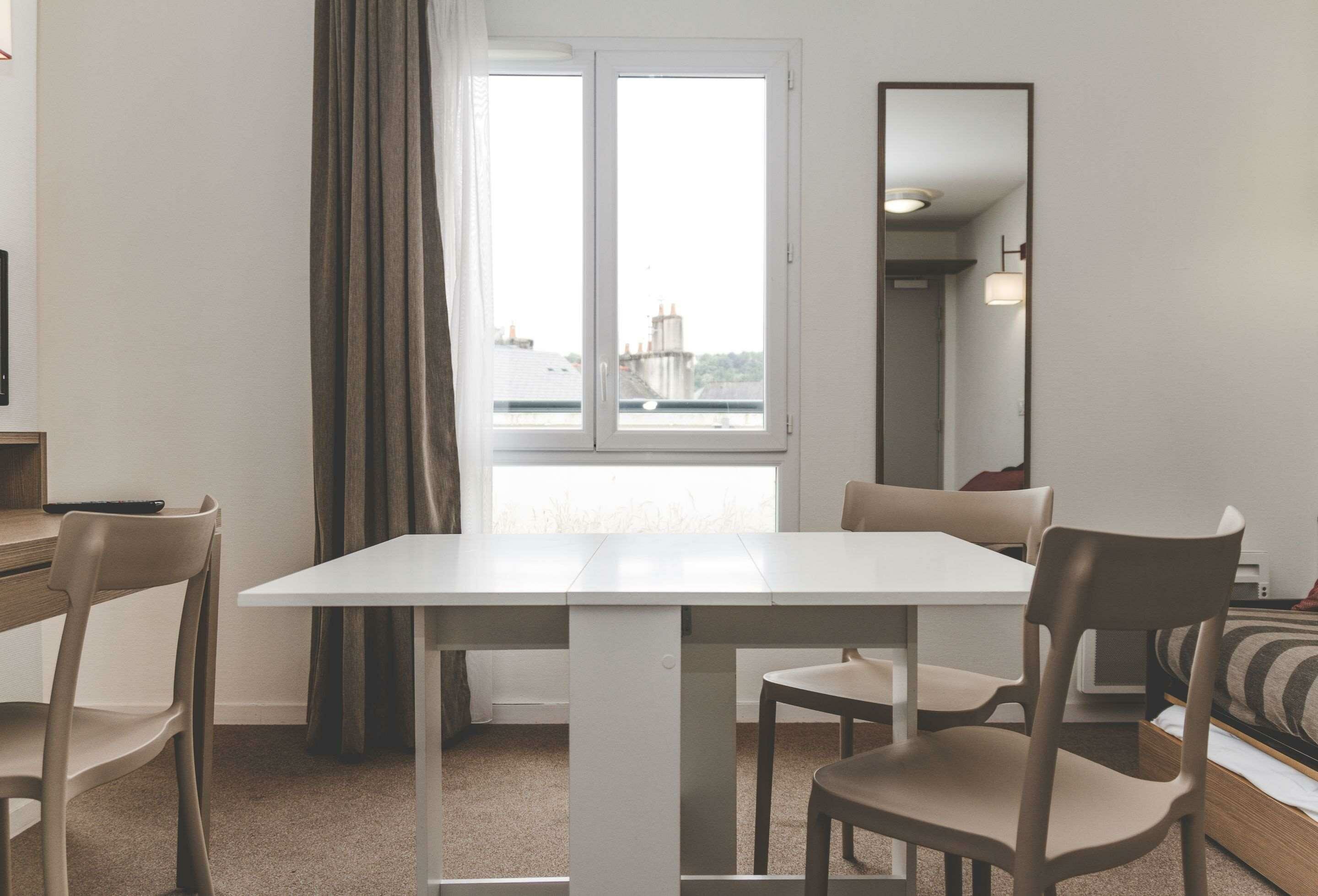 Фото Terres de France - Appart'Hôtel Quimper