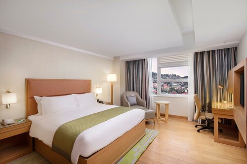Гостиница Holiday Inn Baguio City Centre, an Ihg Hotel в Багио