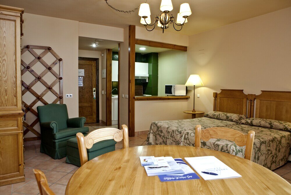 Фото Aparthotel Trevenque