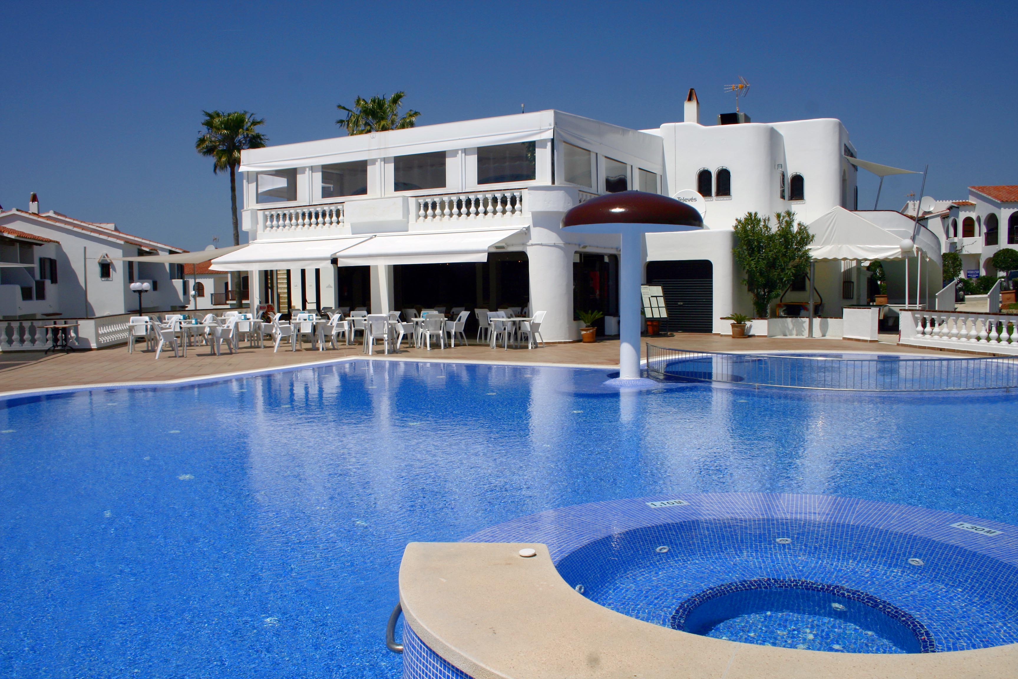 Фото Apartamentos Son Bou Gardens