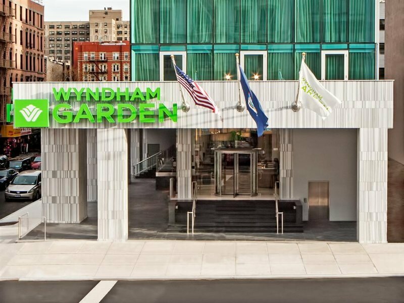 Фото Wyndham Garden Chinatown