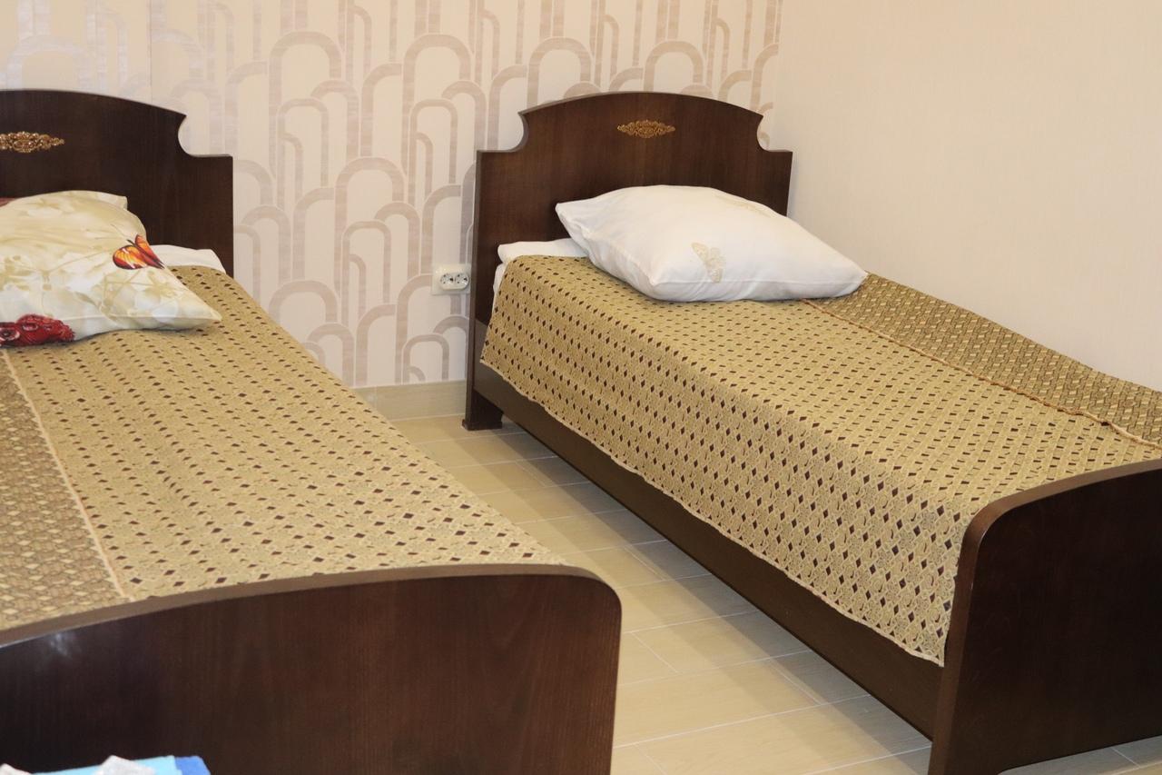 Фото Вектор В