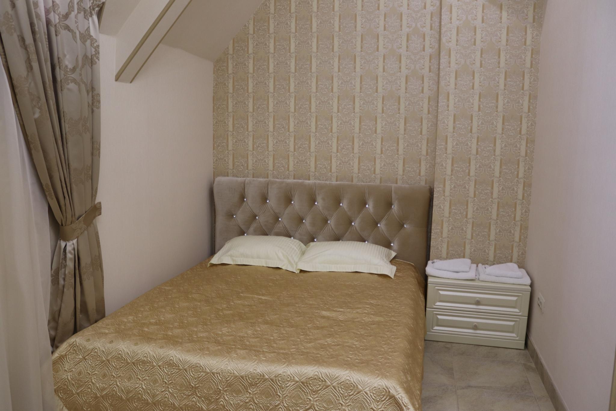 Фото Вектор В