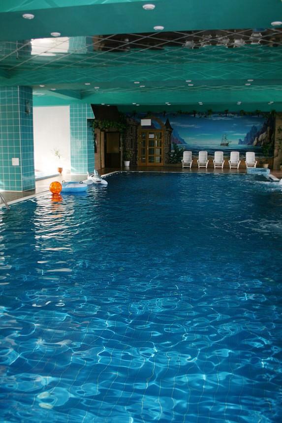 Фото Бегущая по волнам