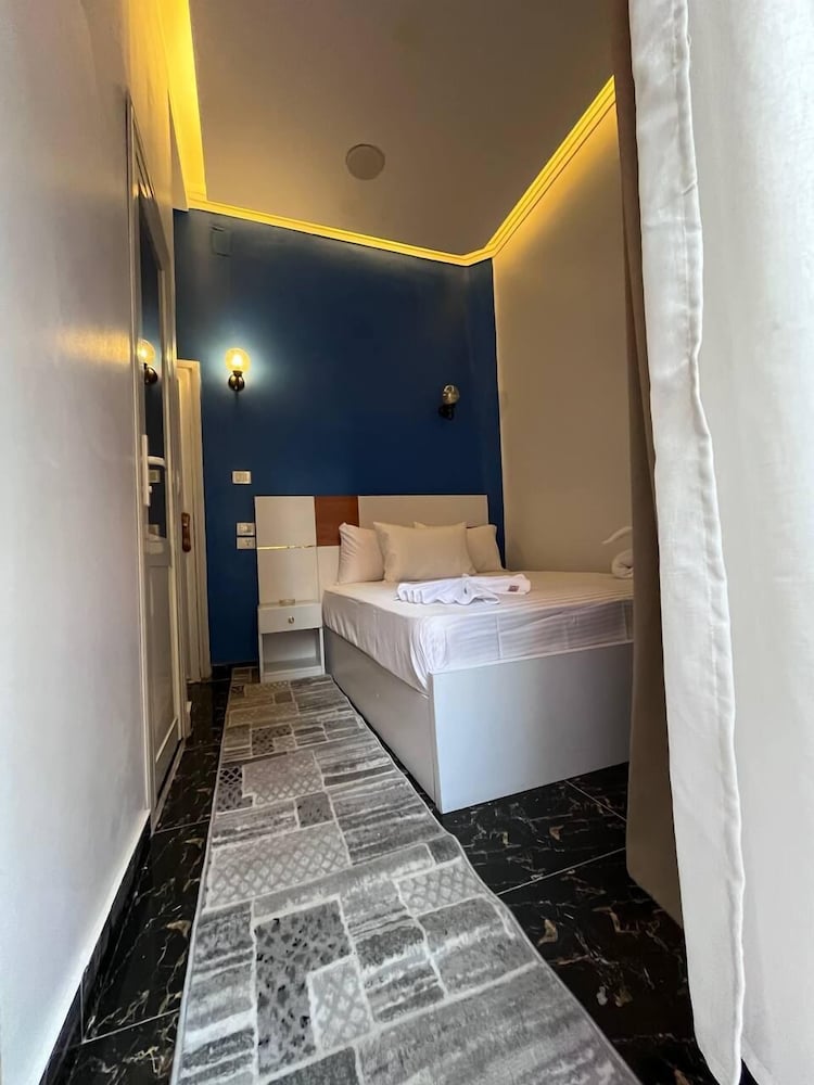 Фото Future Hostel