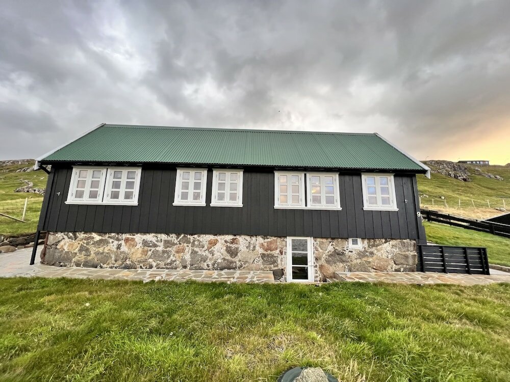 Фото Greystone House - Historic - Unique