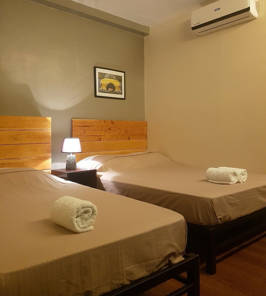 Фото Aliria Bed and Breakfast