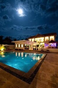 Гостиница Bambu Hotel в Баттамбанге